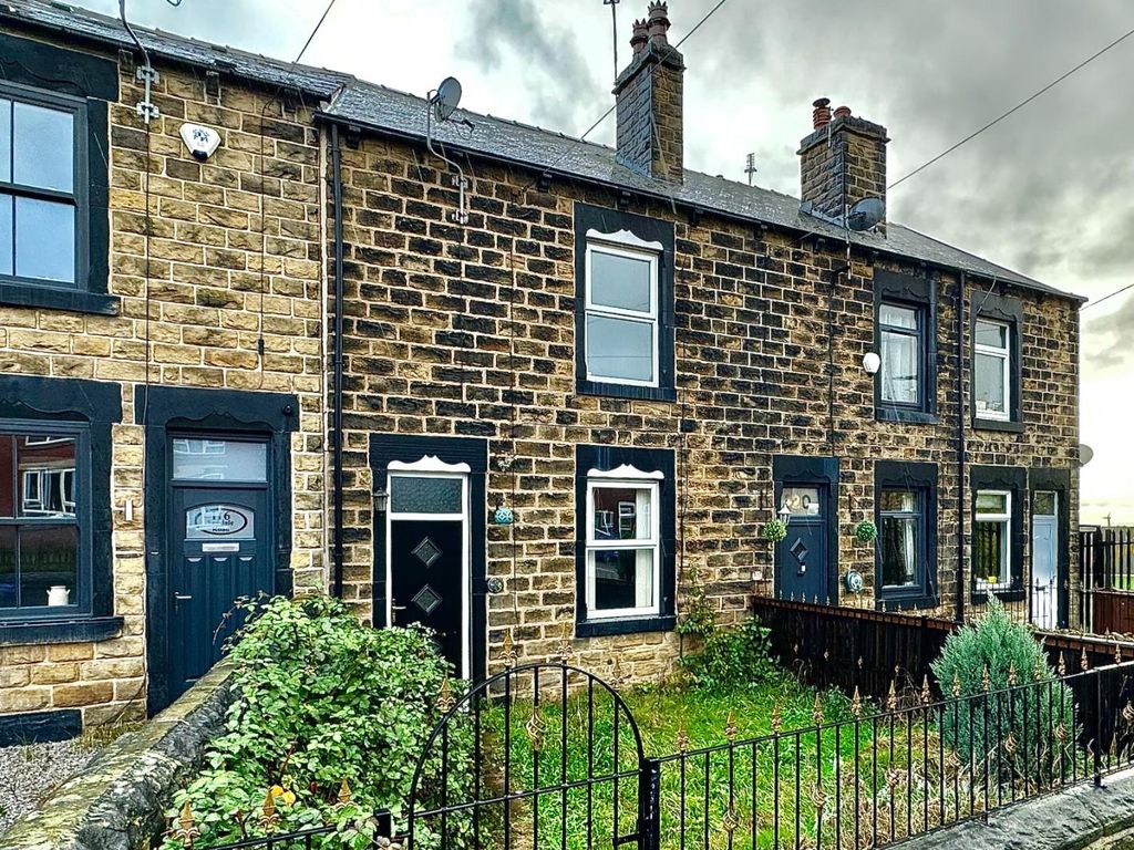 3 bed terraced house for sale in Snydale Road, Cudworth, Barnsley S72, £110,000