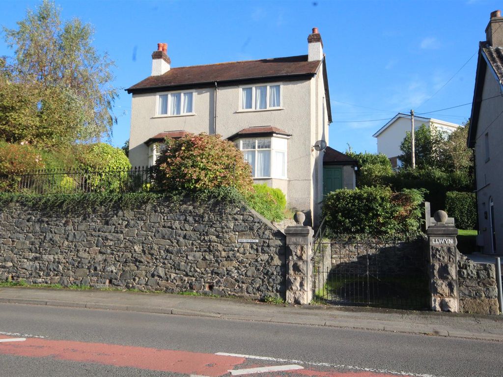 3 bed detached house for sale in Llanrwst Road, Glan Conwy, Colwyn Bay LL28, £275,000