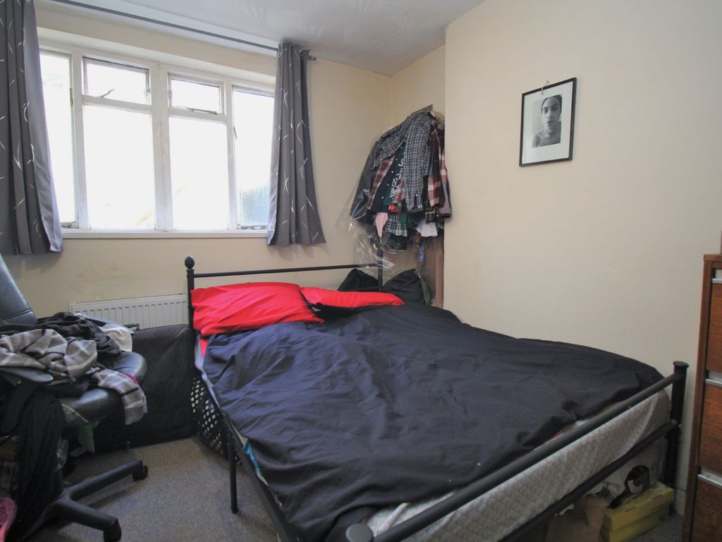 1 bed flat for sale in Argyle Road, Brighton BN1, £219,500
