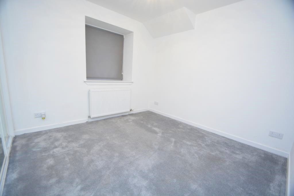 1 bed flat for sale in Bathgate, West Lothian EH48, £74,000