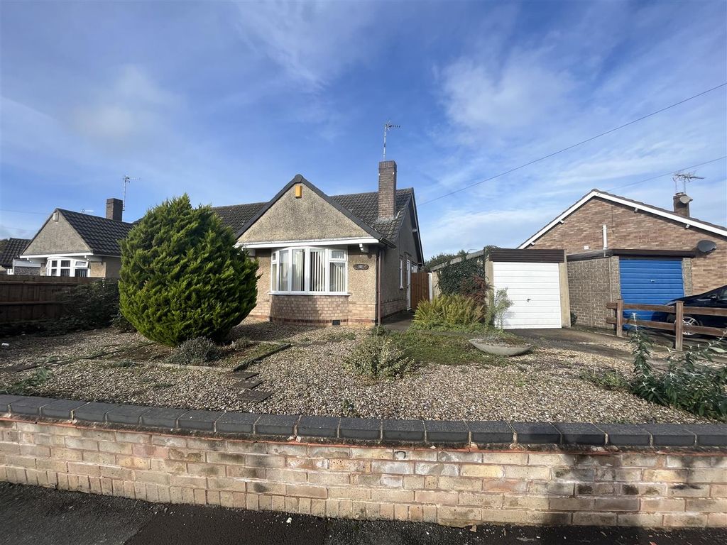 2 bed semi-detached bungalow for sale in Durham Drive, Wigston LE18, £230,000