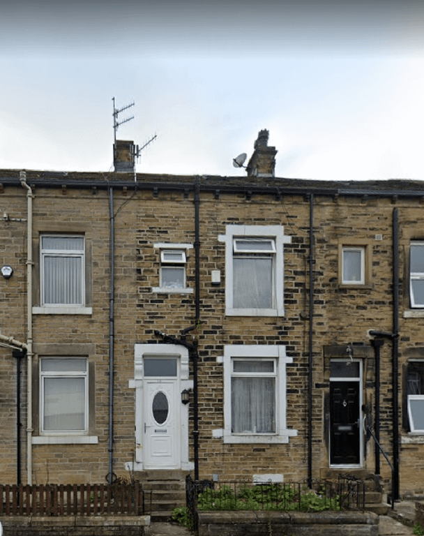 3 bed terraced house for sale in Halton Place, Bradford, West Yorkshire BD5, £99,999