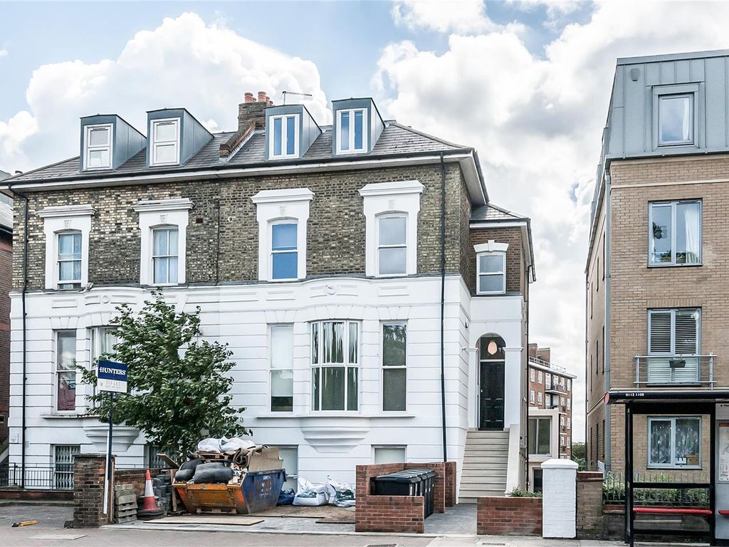 1 bed flat to rent in Seven Sisters Road, London N4, £1,800 pcm