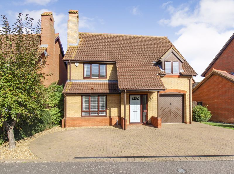 4 bed detached house for sale in Partridge Piece, Sandy SG19, £465,000