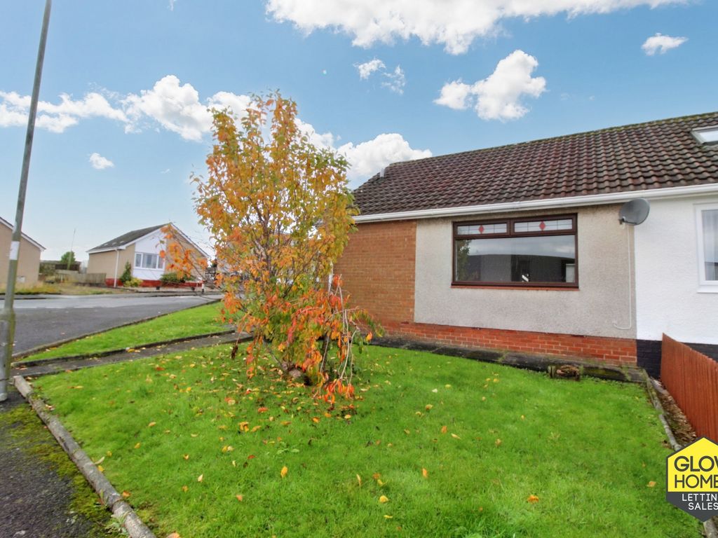 3 bed bungalow for sale in Loudoun Place, Crosshouse KA2, £135,000