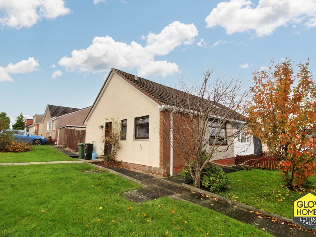 3 bed bungalow for sale in Loudoun Place, Crosshouse KA2, £135,000