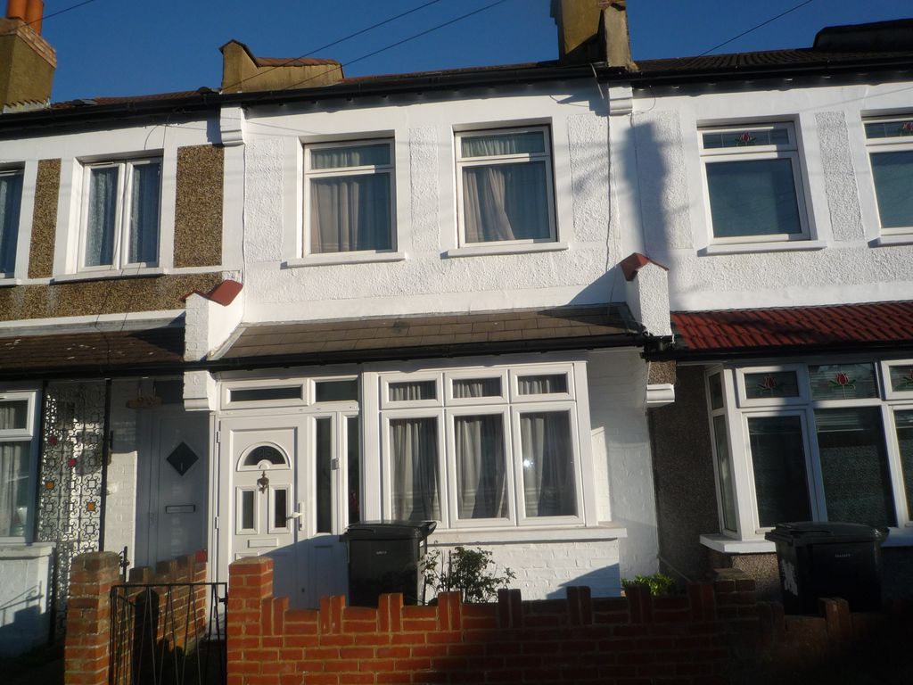 2 bed terraced house for sale in Gilsland Road, Thornton Heath CR7, £385,000