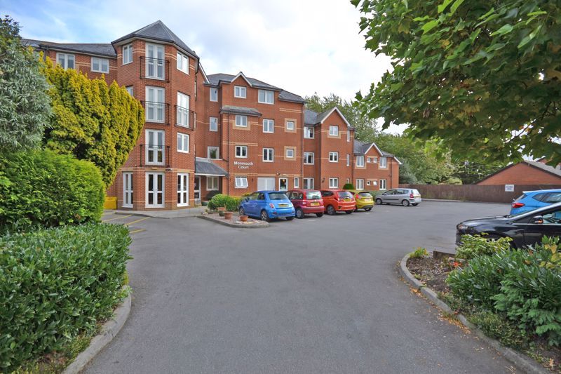1 bed property for sale in Retirement Apartment, Bassaleg Road, Newport NP20, £109,995