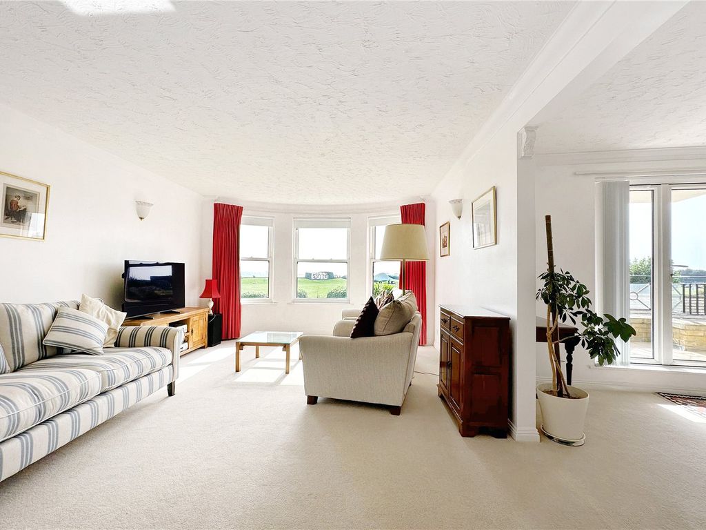 2 bed flat for sale in Beach Crescent, Littlehampton, West Sussex BN17, £450,000