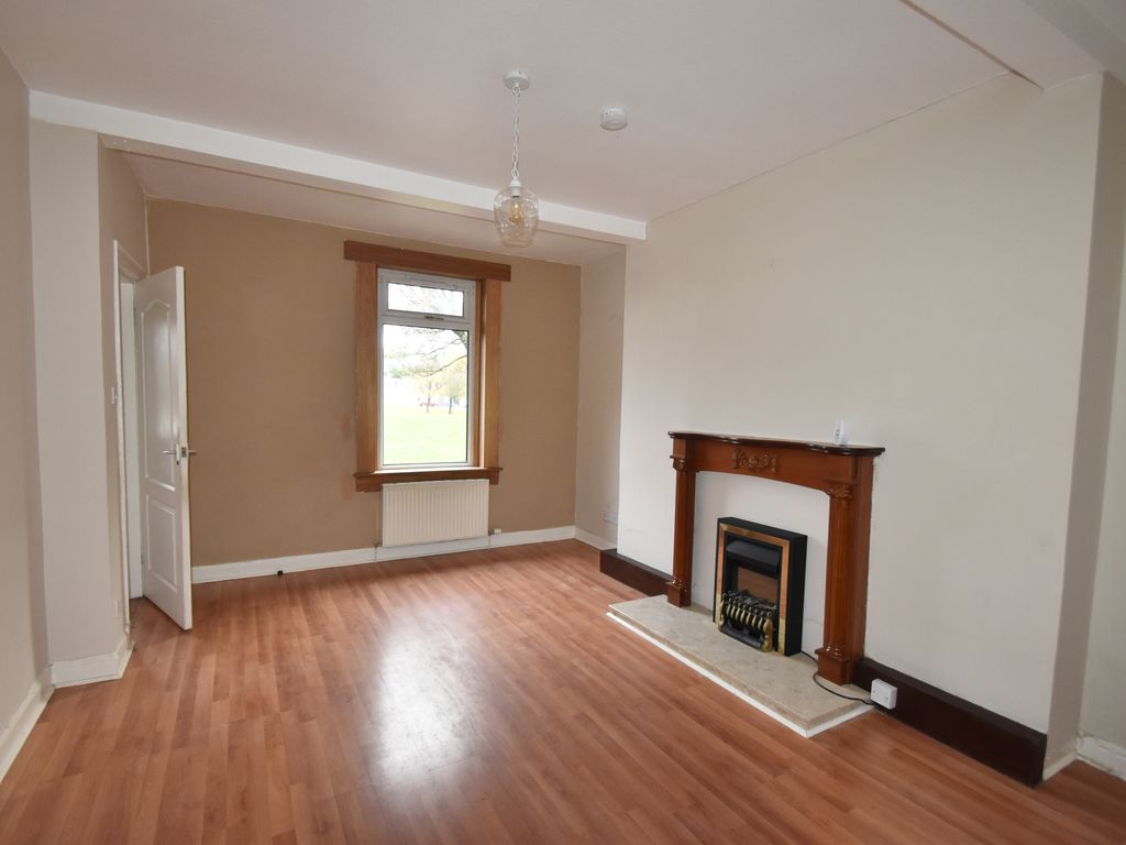 3 bed terraced house for sale in Bedlormie Drive, Blackridge EH48, £118,000