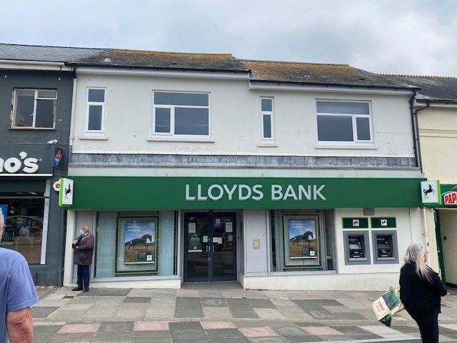 Retail premises to let in Wolseley Road, Plymouth, Devon PL5, £30,000 pa