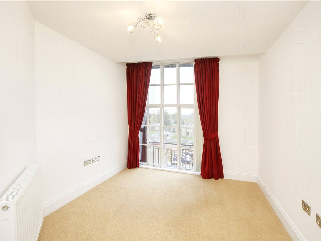 2 bed flat to rent in Bishopthorpe Road, York, North Yorkshire YO23, £1,600 pcm