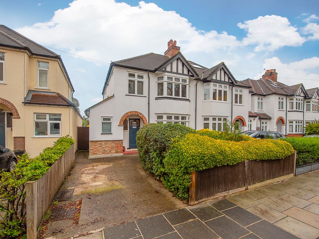 3 bed detached house for sale in Arlington Road, Twickenham TW1, £1,250,000