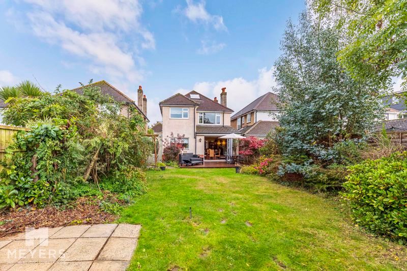 4 bed detached house for sale in Holmfield Avenue, Bournemouth BH7, £600,000