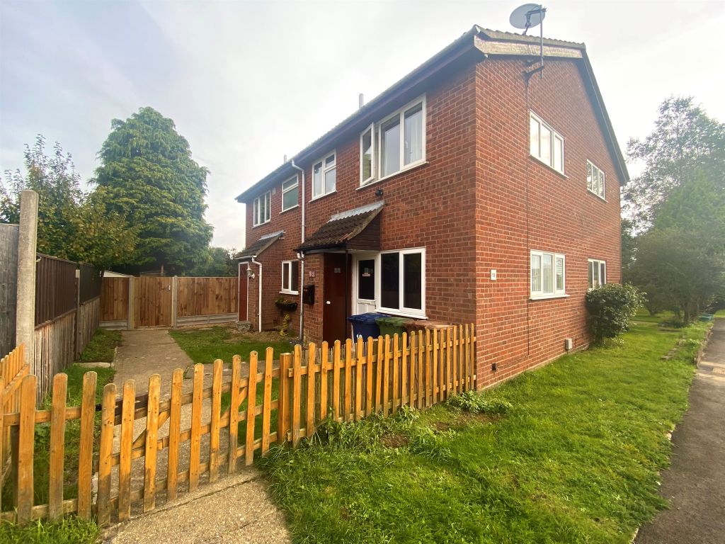 1 bed property for sale in Bevills Close, Doddington, March PE15, £130,000
