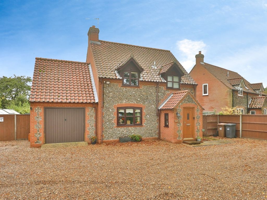 3 bed cottage for sale in Fulmodeston Road, Hindolveston, Dereham NR20, £450,000