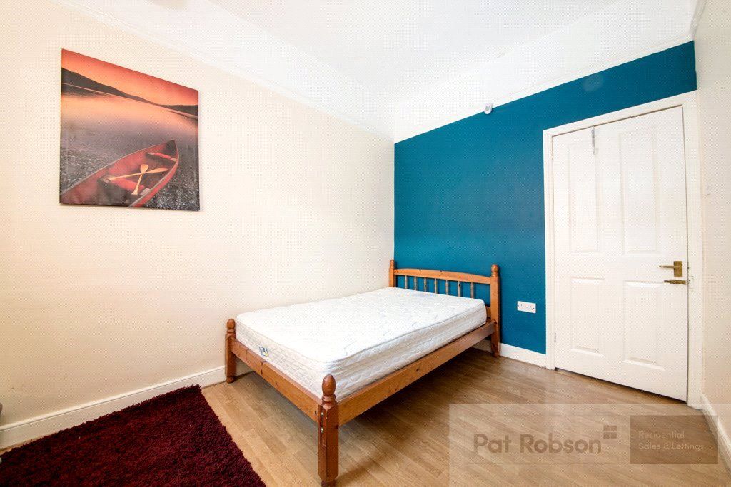 2 bed flat for sale in Glenthorn Road, Jesmond, Newcastle Upon Tyne, Tyne & Wear NE2, £175,000