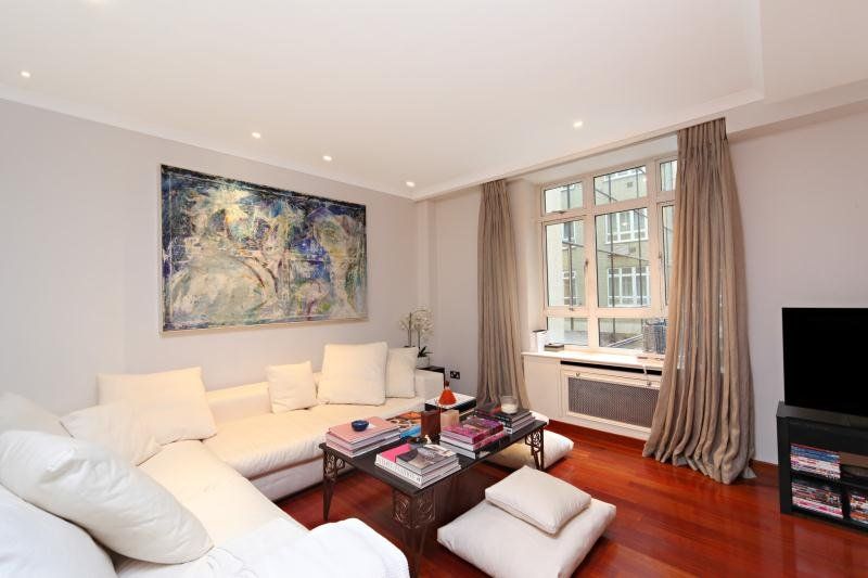 2 bed flat to rent in Park Lane, Mayfair, London W1K, £9,642 pcm