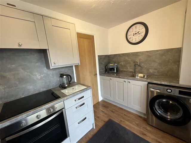 2 bed semi-detached house for sale in Hunters Drive, Dinnington, Sheffield S25, £160,000