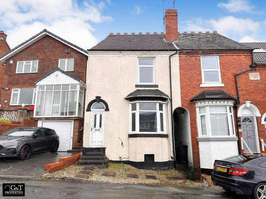 2 bed end terrace house for sale in Mafeking Villas, Lodgefield Road, Halesowen B62, £165,000