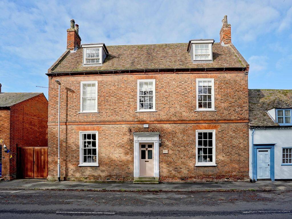 5 bed detached house for sale in High Street, Buckden, Huntingdon PE19, £850,000