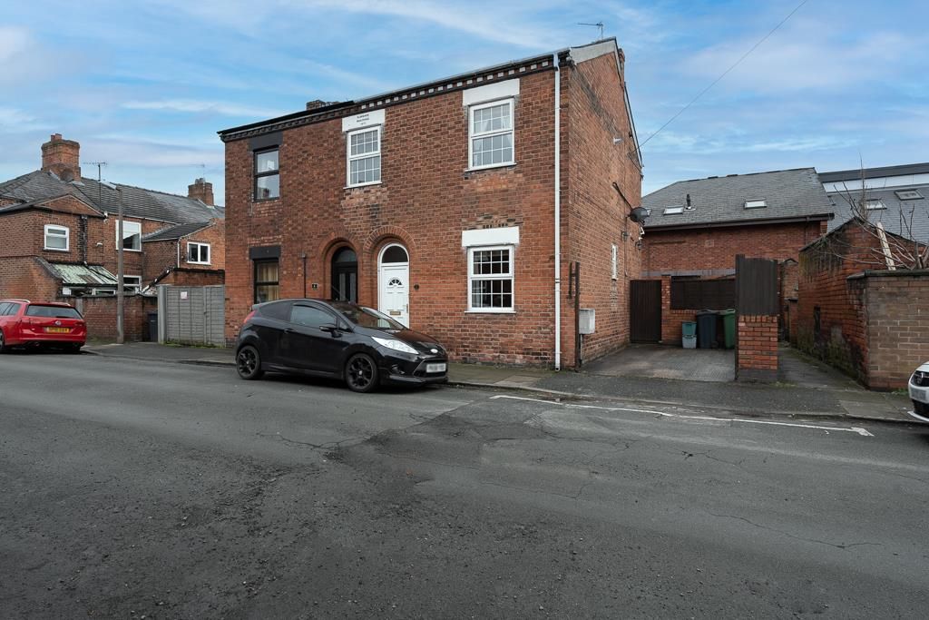 3 bed semi-detached house for sale in Stanley Street, Northwich CW9, £160,000