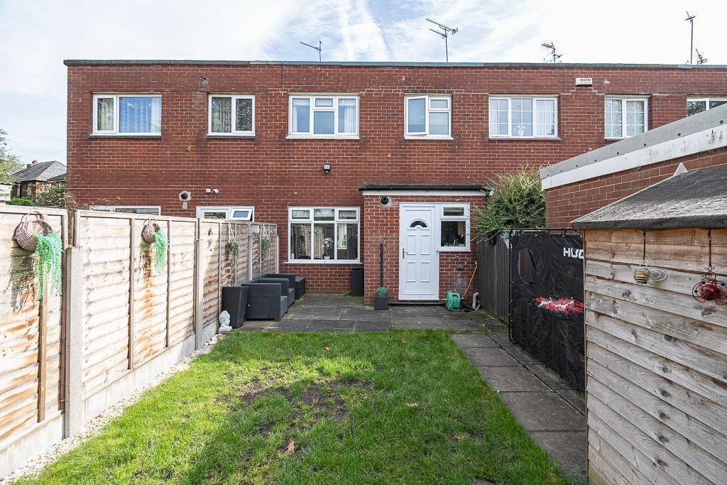 3 bed property for sale in Handley Hill, Winsford CW7, £150,000