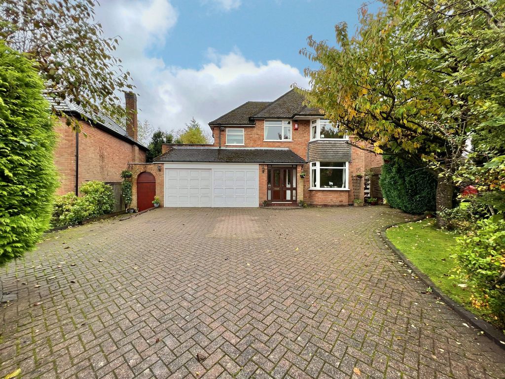 4 bed detached house for sale in Ashlawn Crescent, Solihull B91, £825,000