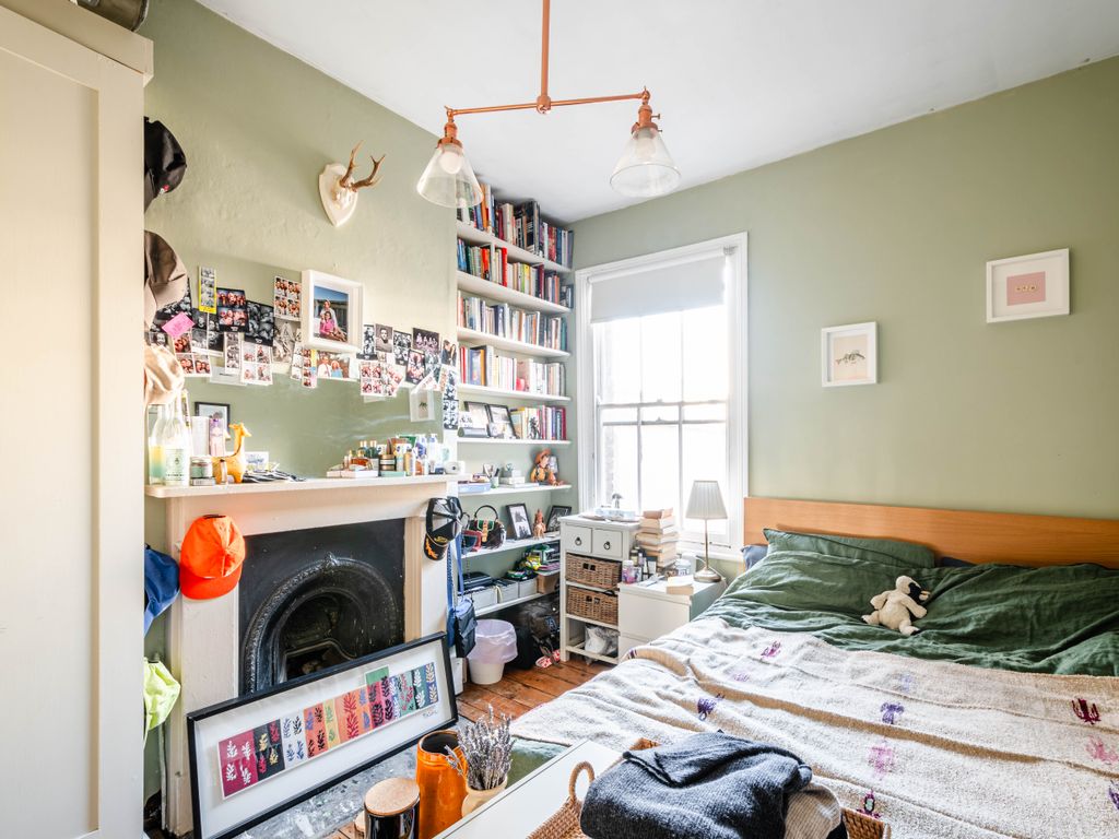 3 bed detached house for sale in Beck Road, London E8, £1,125,000