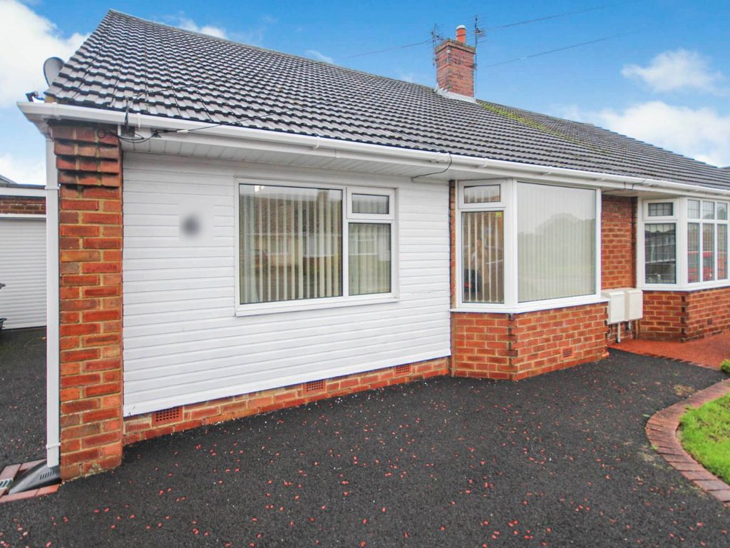 2 bed bungalow for sale in Wantage Road, Durham DH1, £220,000
