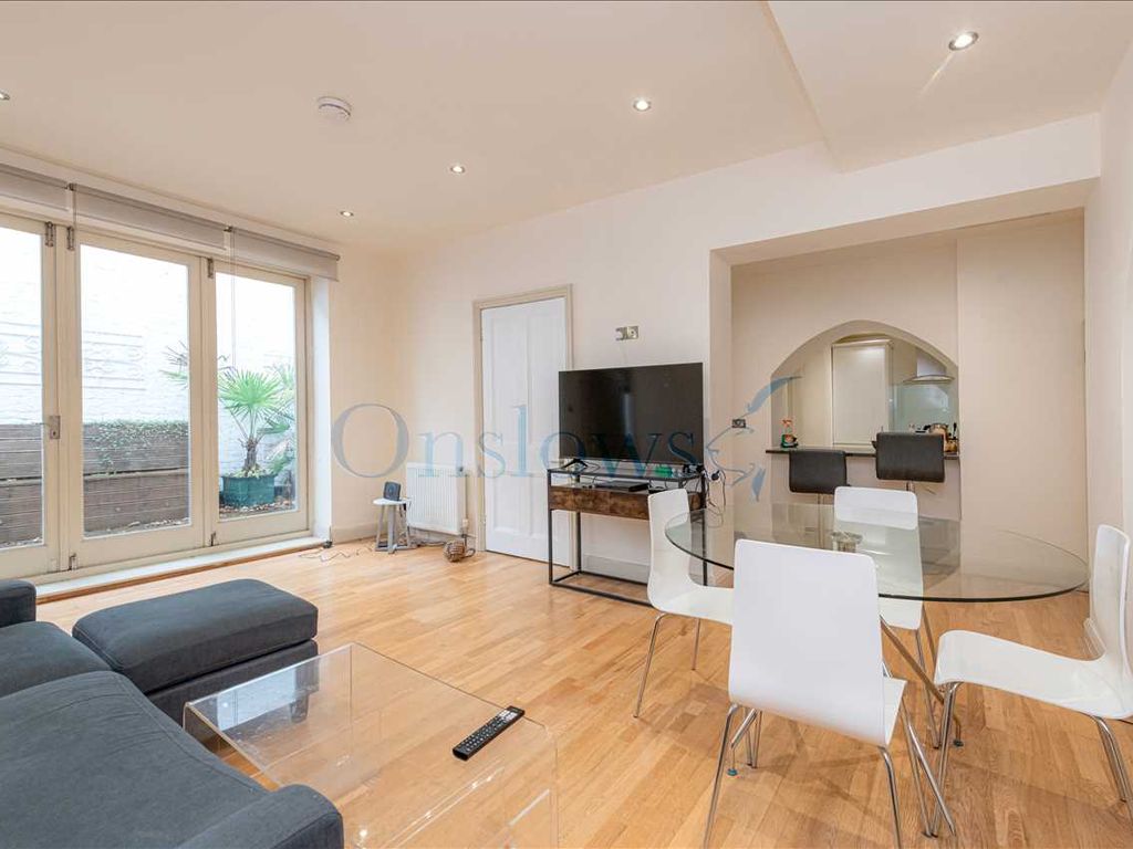 1 bed flat for sale in Chelsea Embankment, London SW3, £875,000