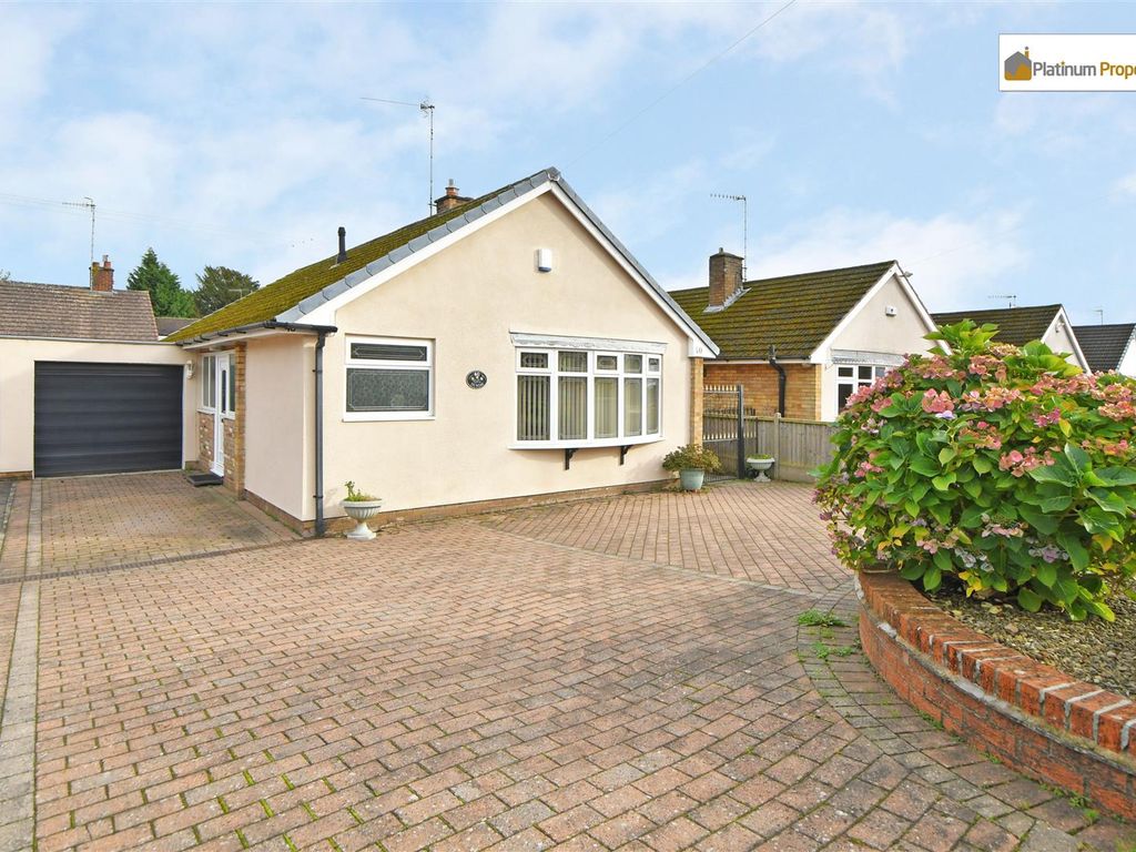 2 bed semi-detached bungalow for sale in Meaford Road, Barlaston ST12, £310,000