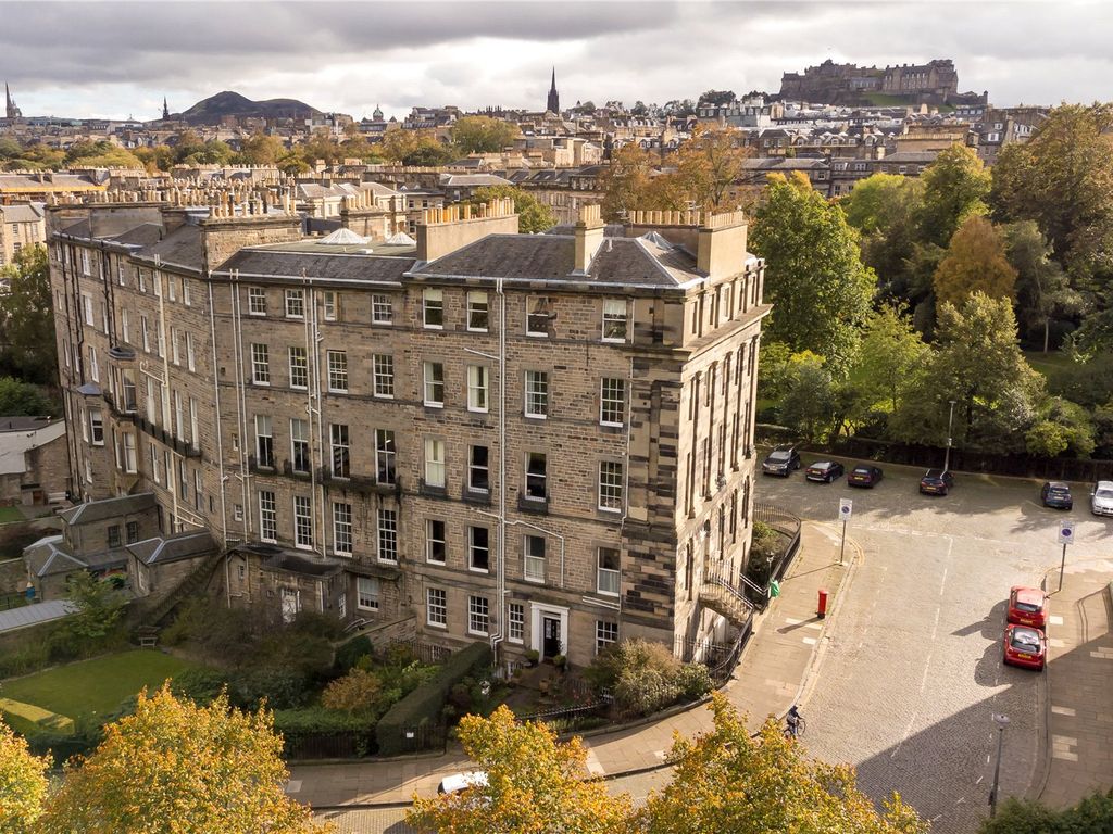 3 bed flat for sale in Doune Terrace, New Town, Edinburgh EH3, £745,000