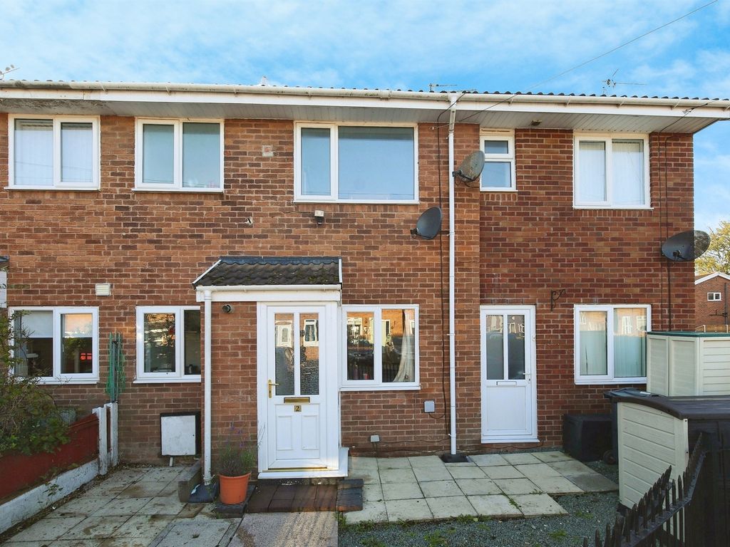2 bed end terrace house for sale in Plantagenet Close, Winsford CW7, £200,000