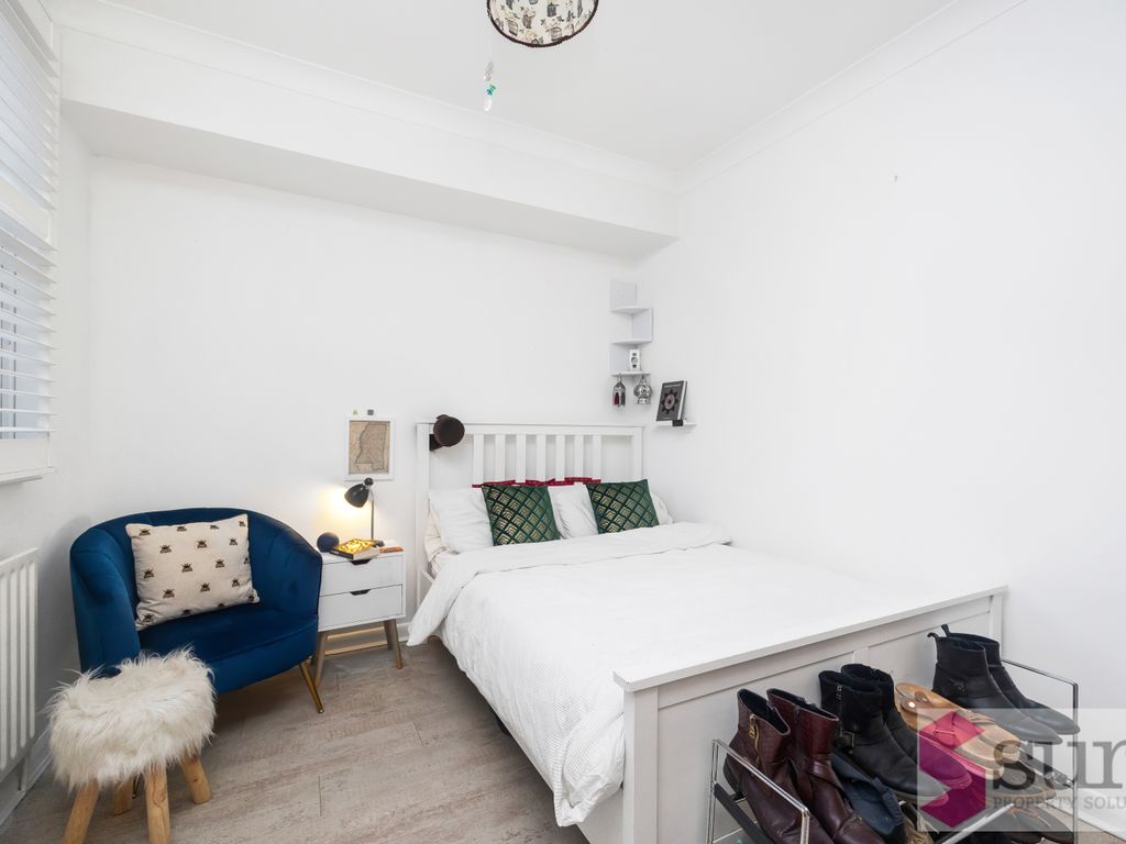 1 bed flat for sale in Ditchling Road, Brighton, East Sussex BN1, £225,000