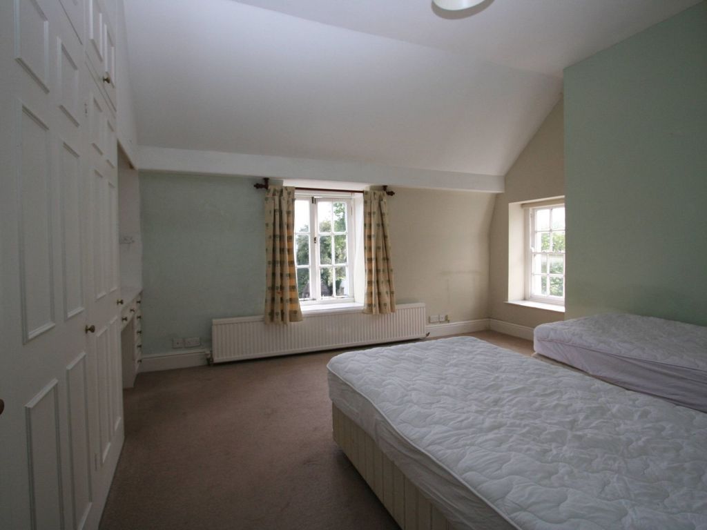 3 bed flat for sale in The Cathedral Green, Yr Hen Dy CF5, £399,000