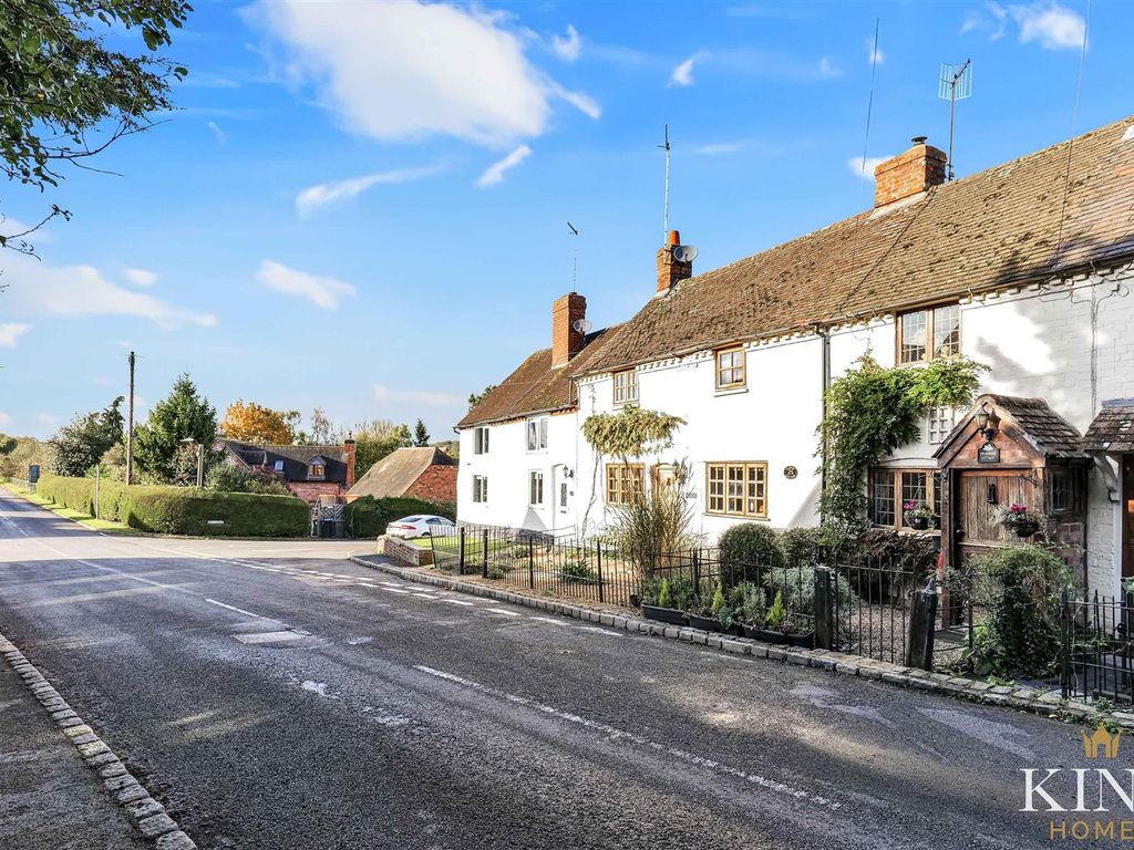 2 bed cottage for sale in High Street, Broom, Alcester B50, £260,000