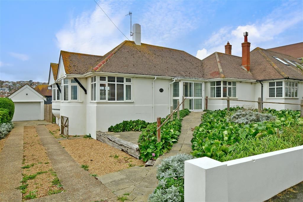 3 bed bungalow for sale in Chichester Drive East, Saltdean, Brighton, East Sussex BN2, £450,000