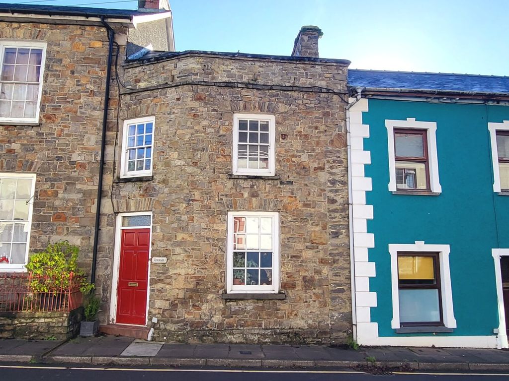 1 bed town house for sale in Bridge Street, Llandysul SA44, £175,000