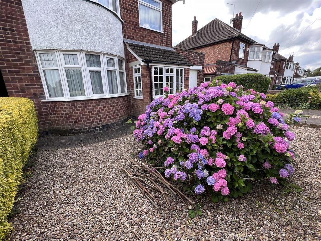 3 bed detached house for sale in St. Johns, Enderby, Leicester LE19, £290,000