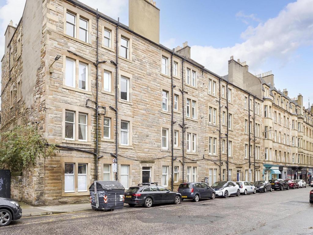1 bed flat for sale in 18/4 Lochrin Place, Edinburgh EH3, £160,000