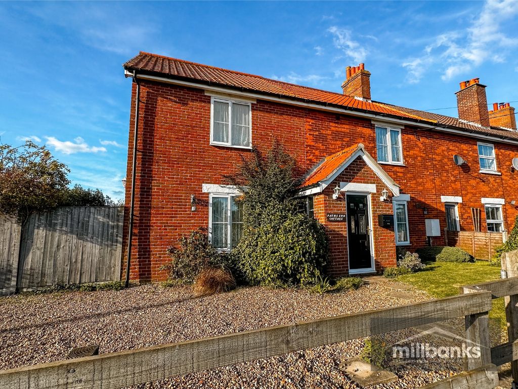 4 bed end terrace house for sale in Mill Lane, Great Ellingham, Attleborough, Norfolk NR17, £360,000