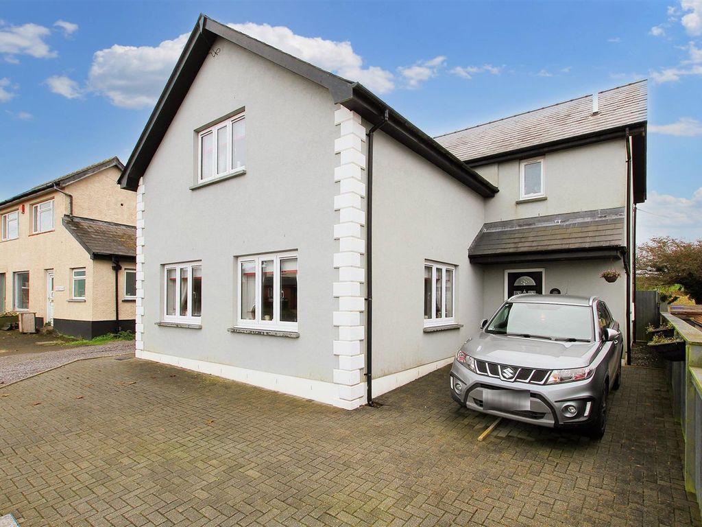 3 bed detached house for sale in Penparc, Cardigan SA43, £385,000