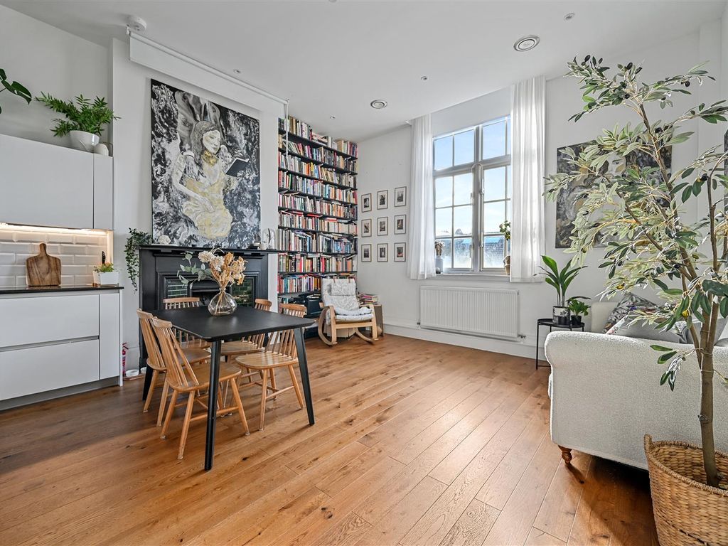 2 bed flat for sale in Acton Town Hall, Winchester Street, London W3, £575,000
