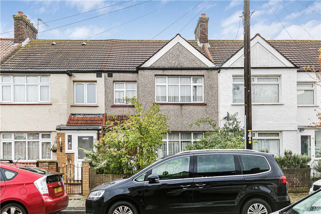 3 bed terraced house for sale in Hadley Road, Mitcham CR4, £400,000