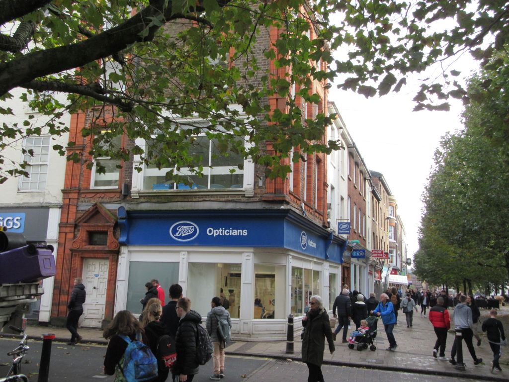 Retail premises to let in Parliament Street, York YO1, £77,500 pa