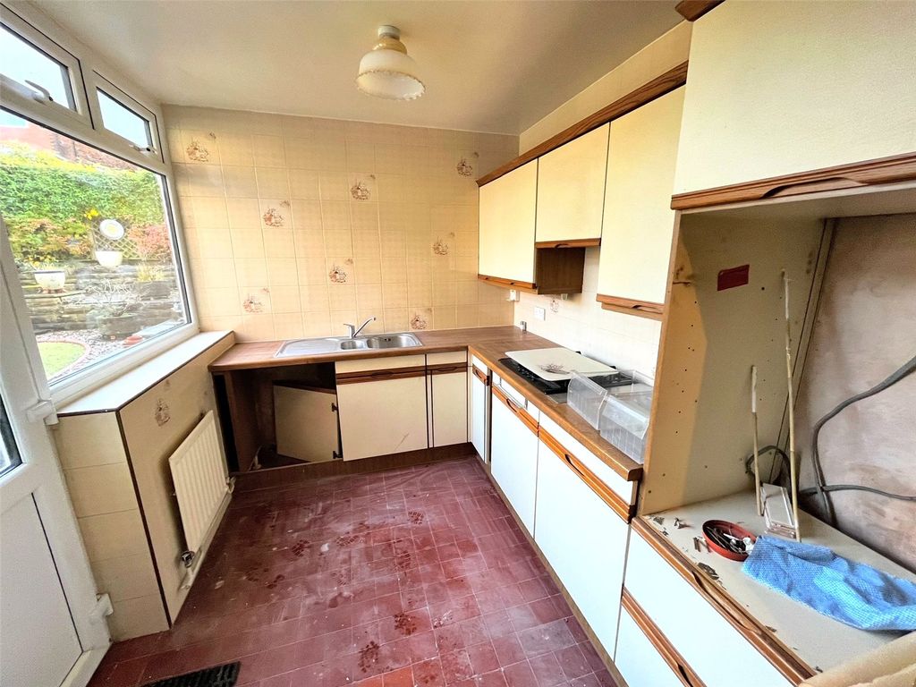 3 bed semi-detached house for sale in Aldwych Place, Blackburn BB1, £140,000