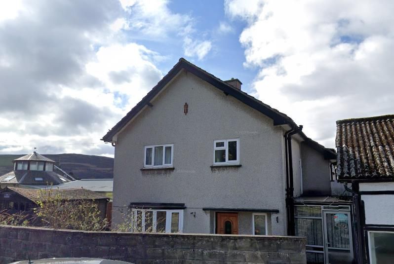 3 bed detached house for sale in Church Street, Rhayader LD6, £185,000