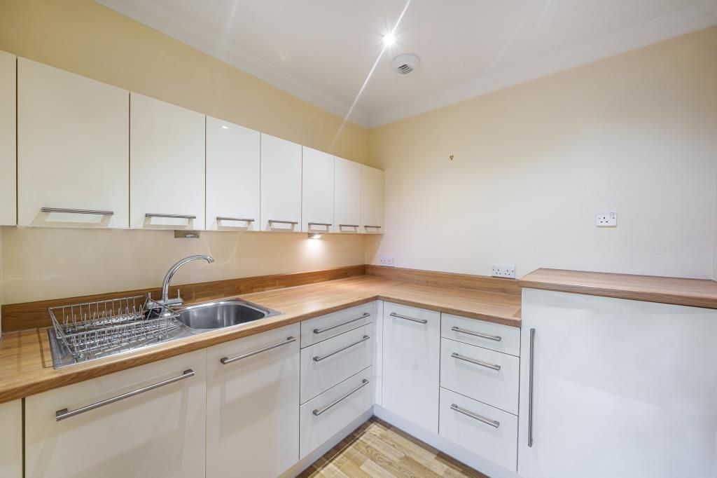 1 bed flat for sale in Letcombe Regis, Wantage OX12, £200,000