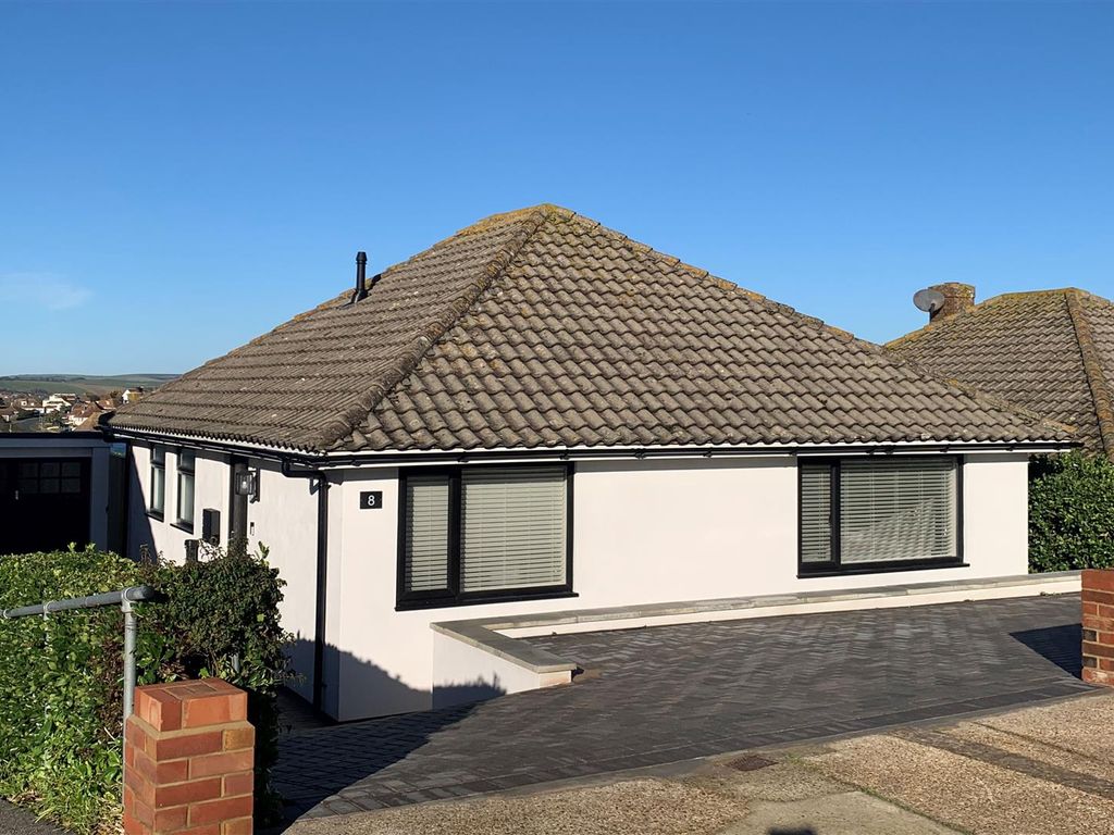 3 bed detached bungalow for sale in Hawth Park Road, Bishopstone, Seaford BN25, £465,000